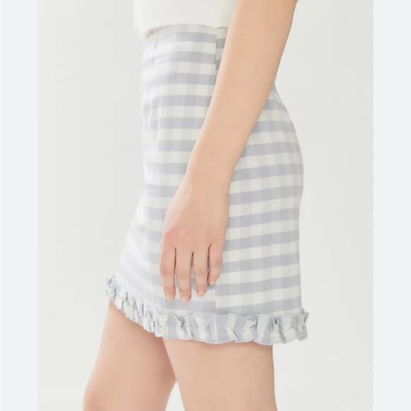 Urban Outfitters Ashton Ruffle Soft Purple Check Mini Skirt Women’s M - Picture 3 of 11